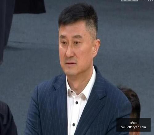 焦点战,风暴对决梦,深度让分解,彩5彩票,彩票平台,高频彩票,在线投注,彩票分析